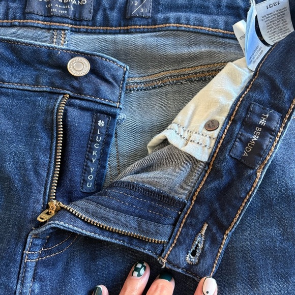 Lucky Brand The Bermuda Dark Blue Jean Shorts - 90s Y2K - Picture 8 of 17